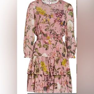 Eliza J Floral Ruffle Size: 6.